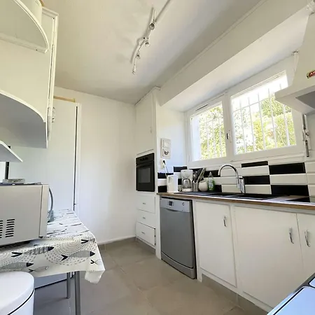 Avec Jardin, Proche Plages, 3 Chambres, Veranda, Parking, Wifi Optionnel, - Fr-1-308-27 *