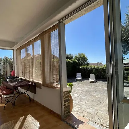 Avec Jardin, Proche Plages, 3 Chambres, Veranda, Parking, Wifi Optionnel, - Fr-1-308-27